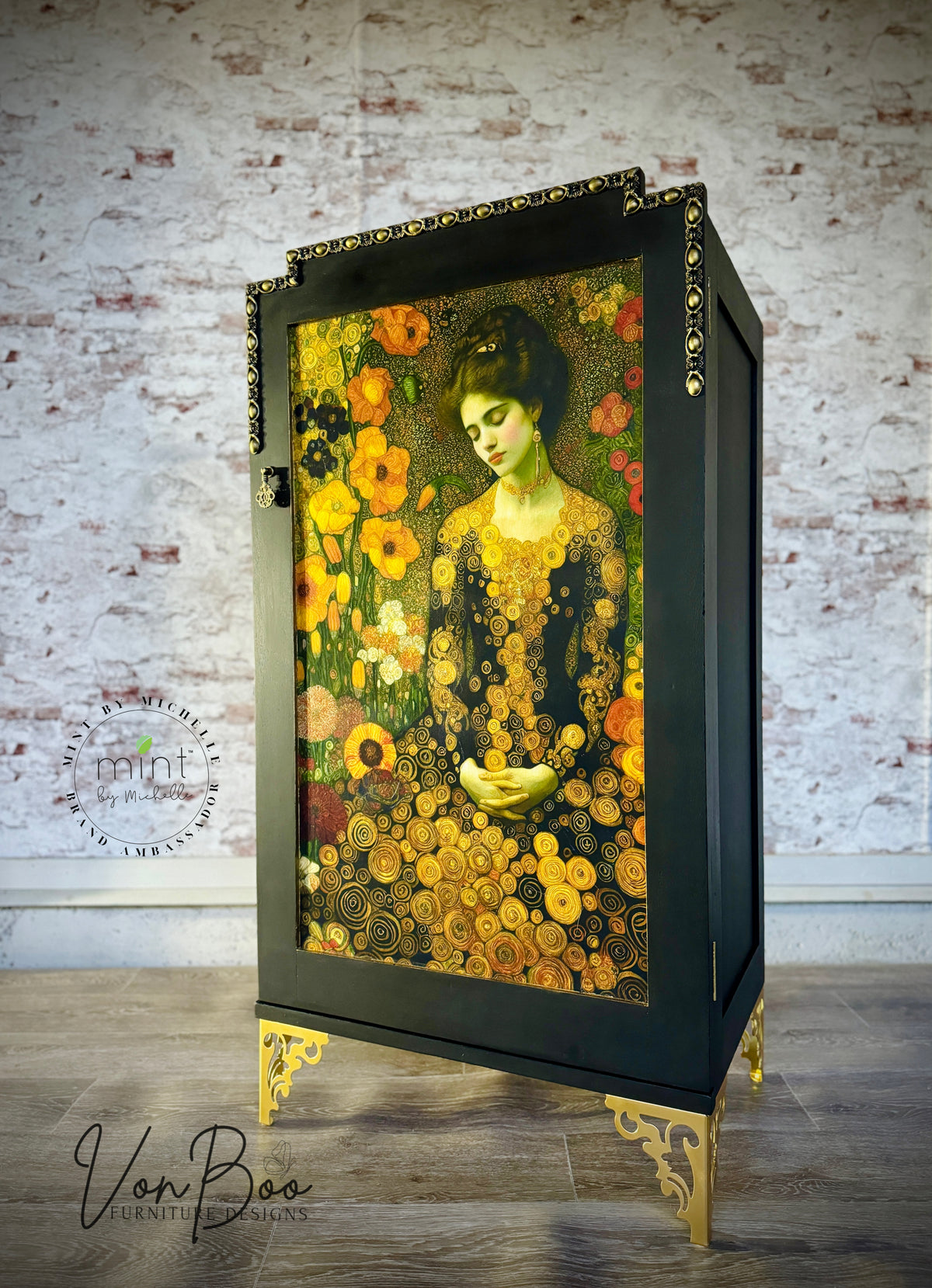 Bathed in Gold - Mint Decoupage Paper