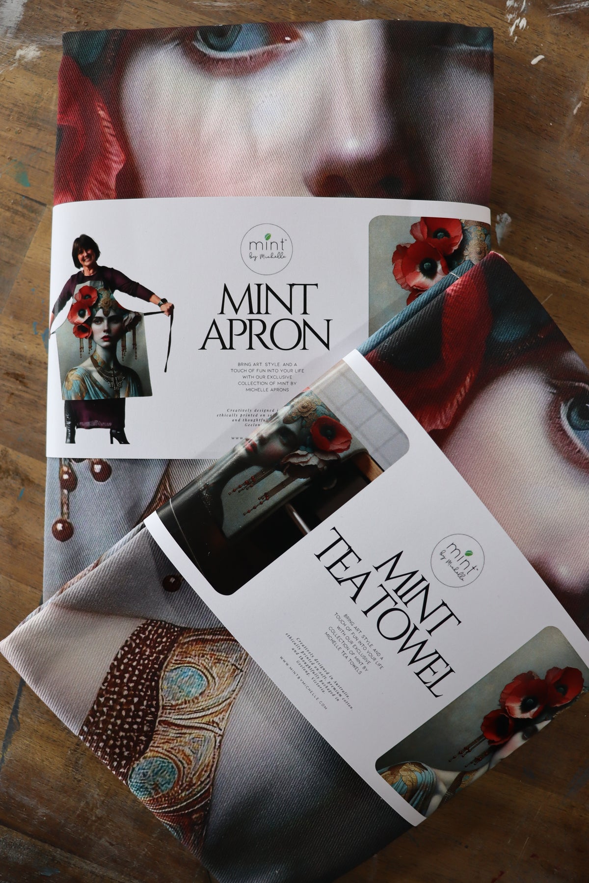 Mint By Michelle BUNDLE - Draped Apron & Tea Towel