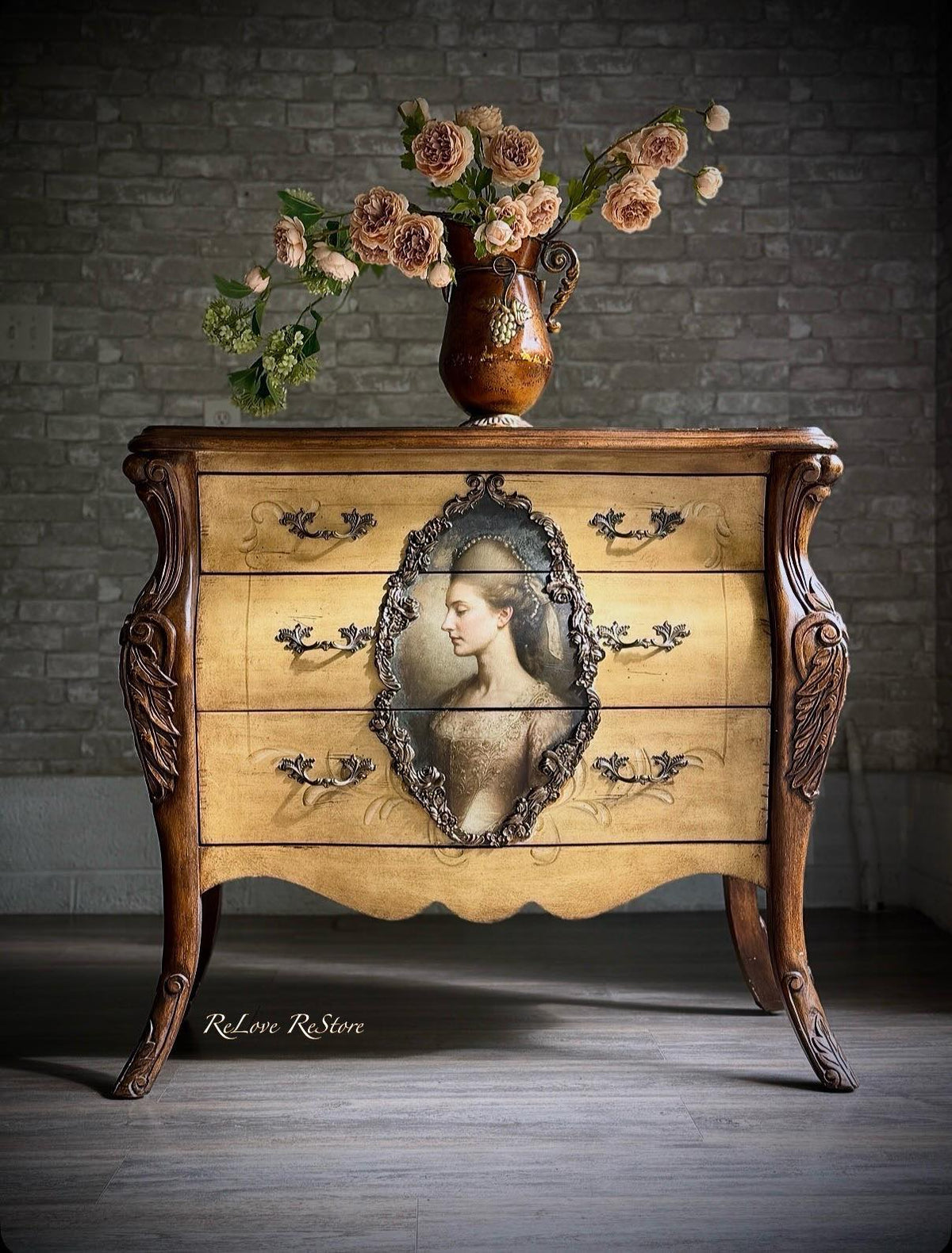 Whispers of Versailles - Mint Decoupage Paper